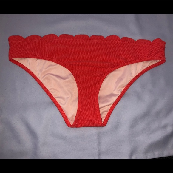 Coral scalloped swim set - Picture 4 of 8
